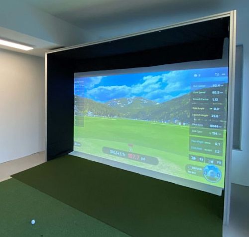 Projekční a záchytný systém na golfový simulátor GSK Elite-0